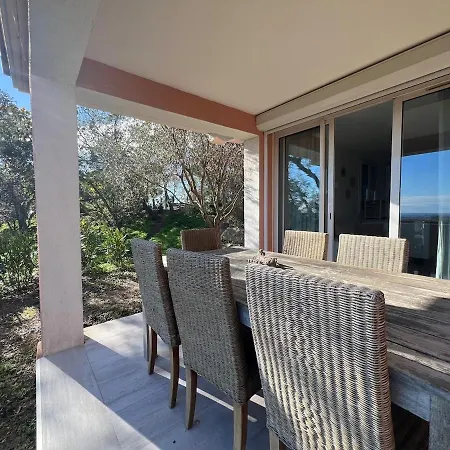 Superb With Sea View Les Restanques *