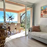 Superb With Sea View Les Restanques Apartamento Grimaud