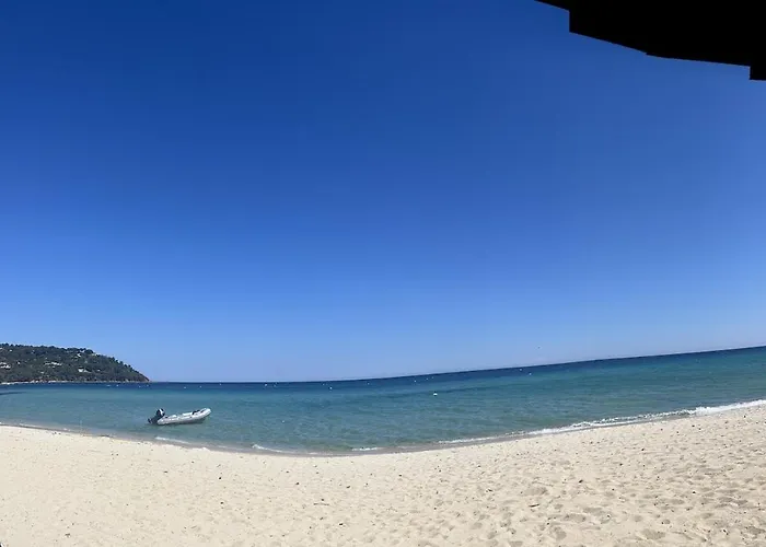 Superb With Sea View Les Restanques Apartment