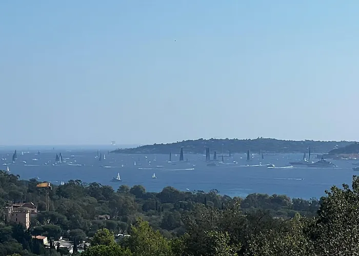 Superb With Sea View Les Restanques